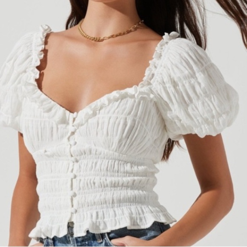 Astr White Smocked Puff Sleeve Blouse